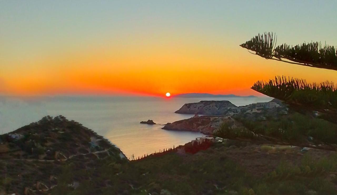 Fnk Apartments With Sea View Agia Pelagia Dış mekan fotoğraf