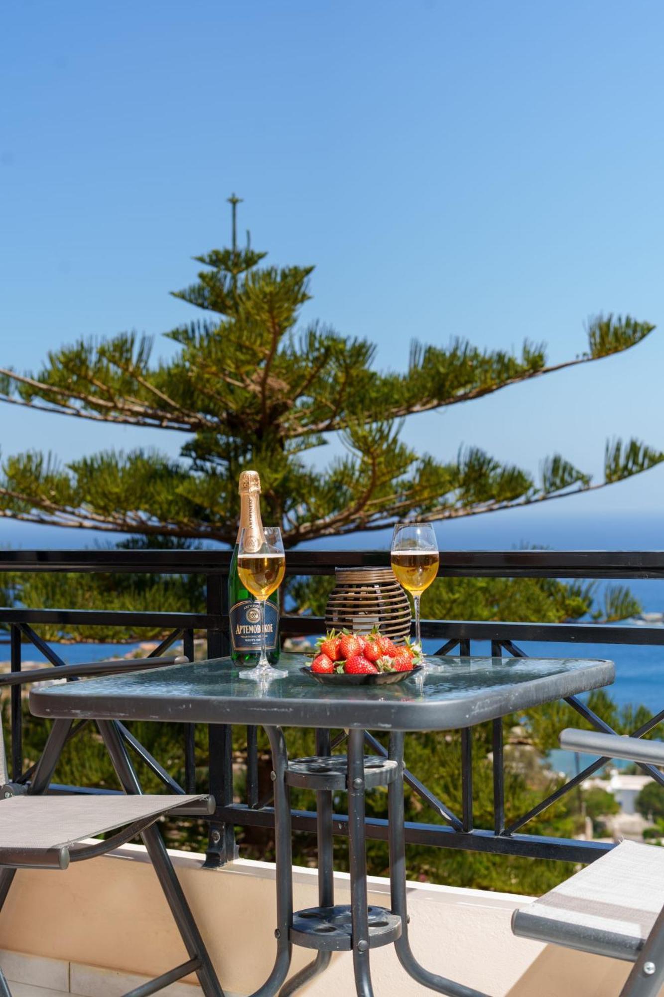 Fnk Apartments With Sea View Agia Pelagia Dış mekan fotoğraf